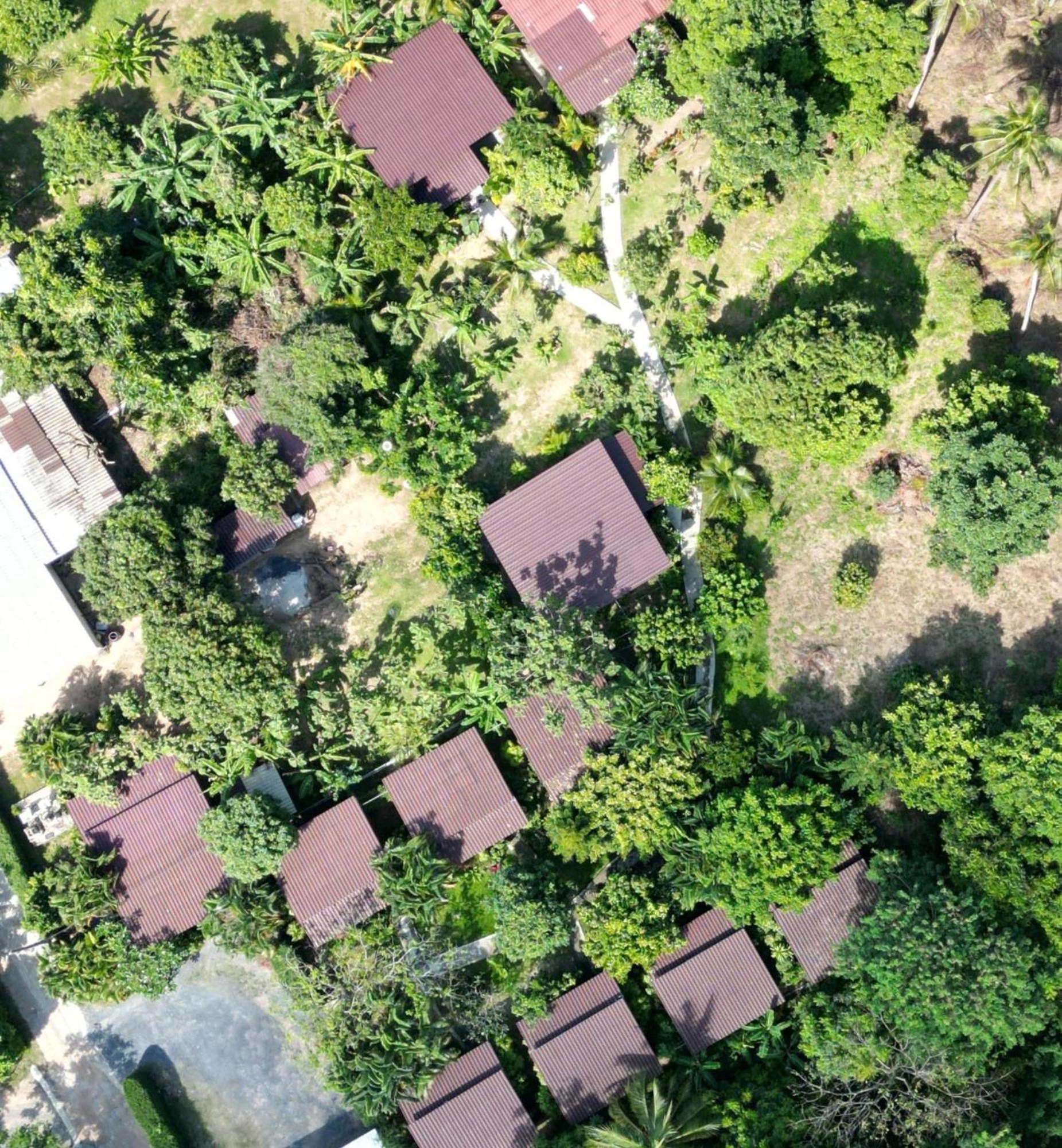 Bang Po Hut Hotel บ้านบางปอ ภายนอก รูปภาพ